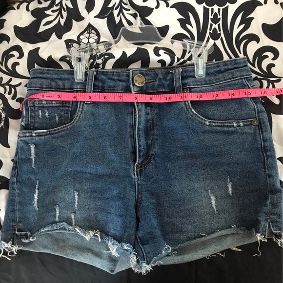 Dark blue wash denim shorts high waisted - Picture 4 of 4
